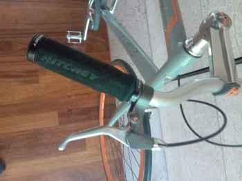 Used Trek District 2009 Road & Gravel, Light Gray — image 12 of 22