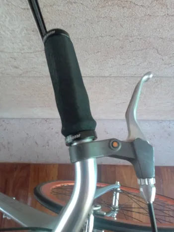 Used Trek District 2009 Road & Gravel, Light Gray — image 22 of 22