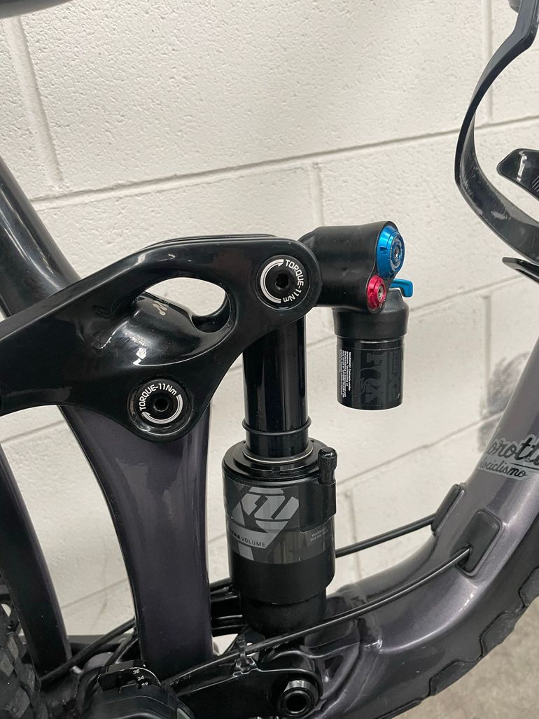 Used Giant Reign Shimano Deore XT 2021 Mountainbike — image 4 of 6