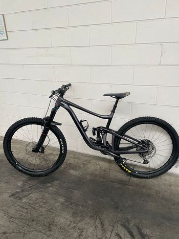 Used Giant Reign Shimano Deore XT 2021 MTB