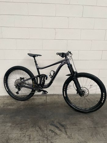 Used Giant Reign Shimano Deore XT 2021 Mountainbike — image 3 of 6