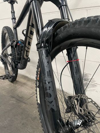 Used Giant Reign Shimano Deore XT 2021 Mountainbike — image 5 of 6