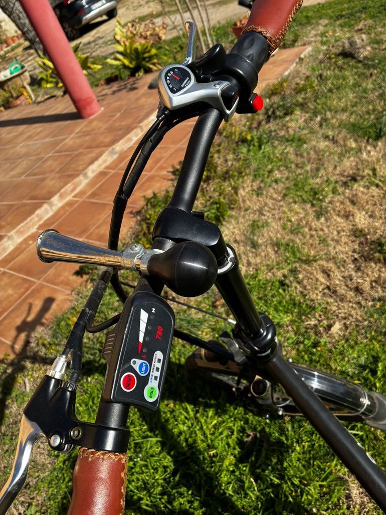 Used 9transport 9transport Custom Urban, Schwarz — image 3 of 3