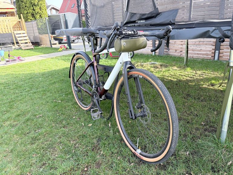 Used Focus ATLAS 6.8 2024 2024 Road & Gravel — image 3 of 6