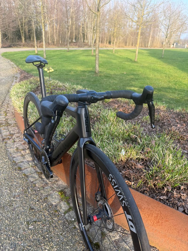 Used BMC Teammachine Shimano Dura Ace Di2 2024 Road & Gravel, Black — image 3 of 12