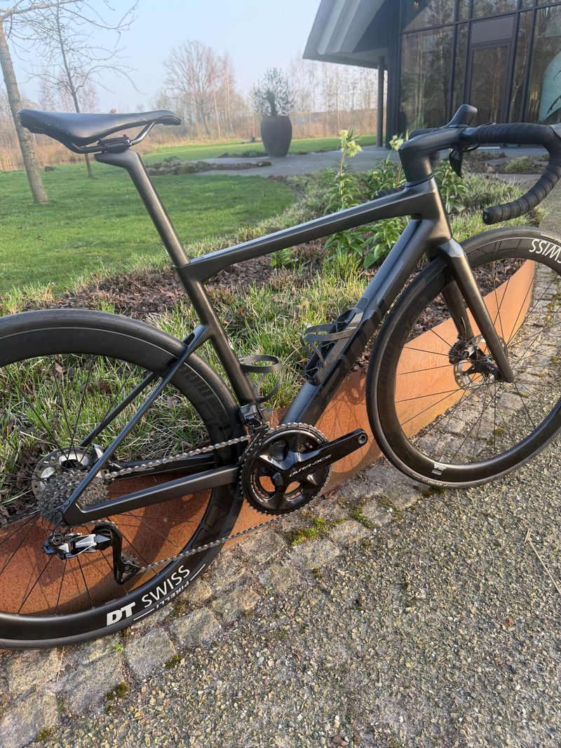 Used BMC Teammachine Shimano Dura Ace Di2 2024 Road & Gravel, Black — image 7 of 12