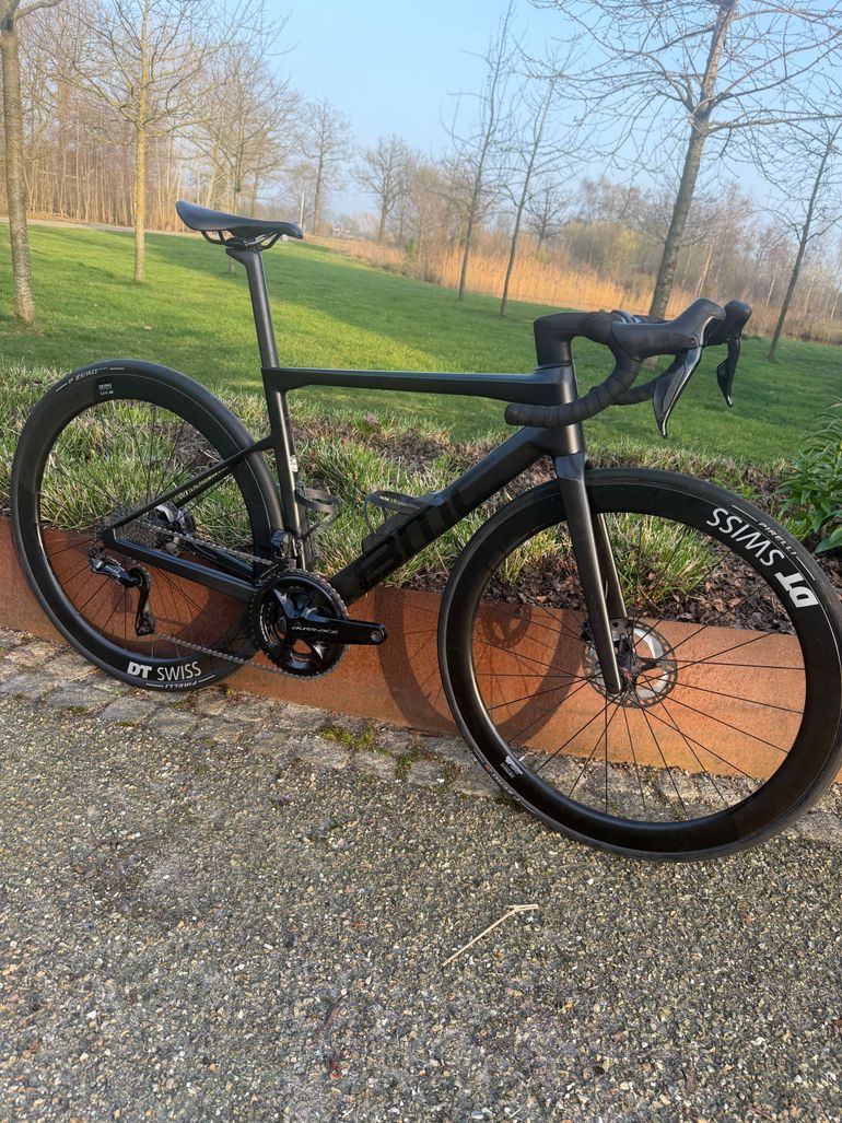 Used BMC Teammachine Shimano Dura Ace Di2 2024 Road & Gravel — image 1 of 12