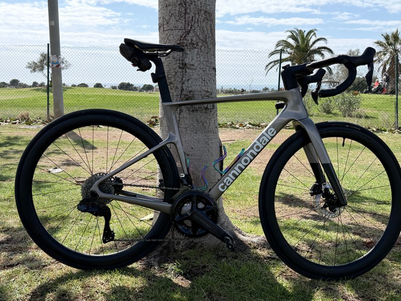Brugt Cannondale SuperSix EVO 2 2025 2025 Road & Gravel — billede 1 af 8
