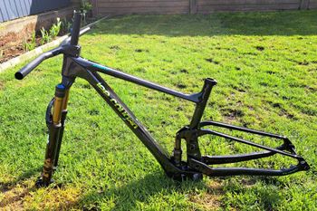 Lee Cougan, Lee Cougan Custom Frameset
