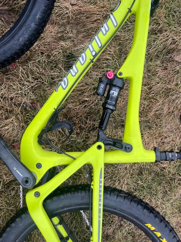 Gebrauchtes Juliana Roubion CC X01 2018 2018 Mountainbike, Grün, 27.5 — Bild 4 von 8