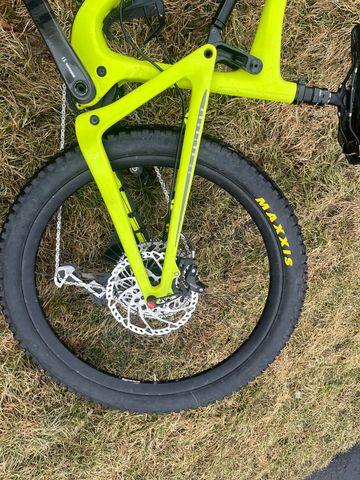 Gebrauchtes Juliana Roubion CC X01 2018 2018 Mountainbike, Grün, 27.5 — Bild 7 von 8