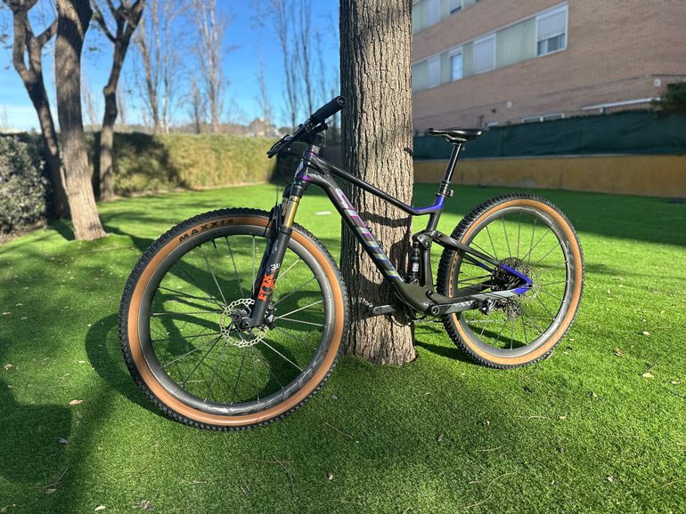 Used Scott Spark SRAM XX1 Eagle AXS 2024 Mountainbike, Purple — image 3 of 15