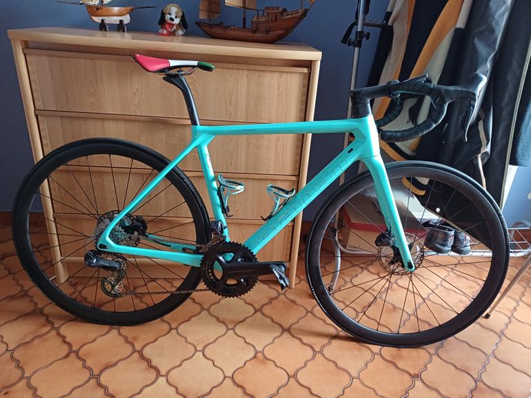 Used Bianchi Specialissima Shimano Ultegra Di2 2023 Road & Gravel — image 2 of 3