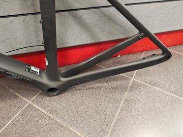 Used Scott Addict RC Ultimate 2024 Frameset 2024 Road & Gravel, Black — image 8 of 9