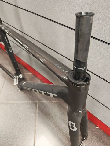 Used Scott Addict RC Ultimate 2024 Frameset 2024 Road & Gravel, Black — image 4 of 9