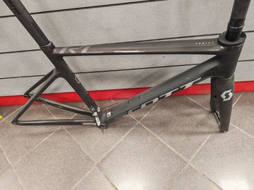 Used Scott Addict RC Ultimate 2024 Frameset 2024 Road & Gravel, Black — image 2 of 9
