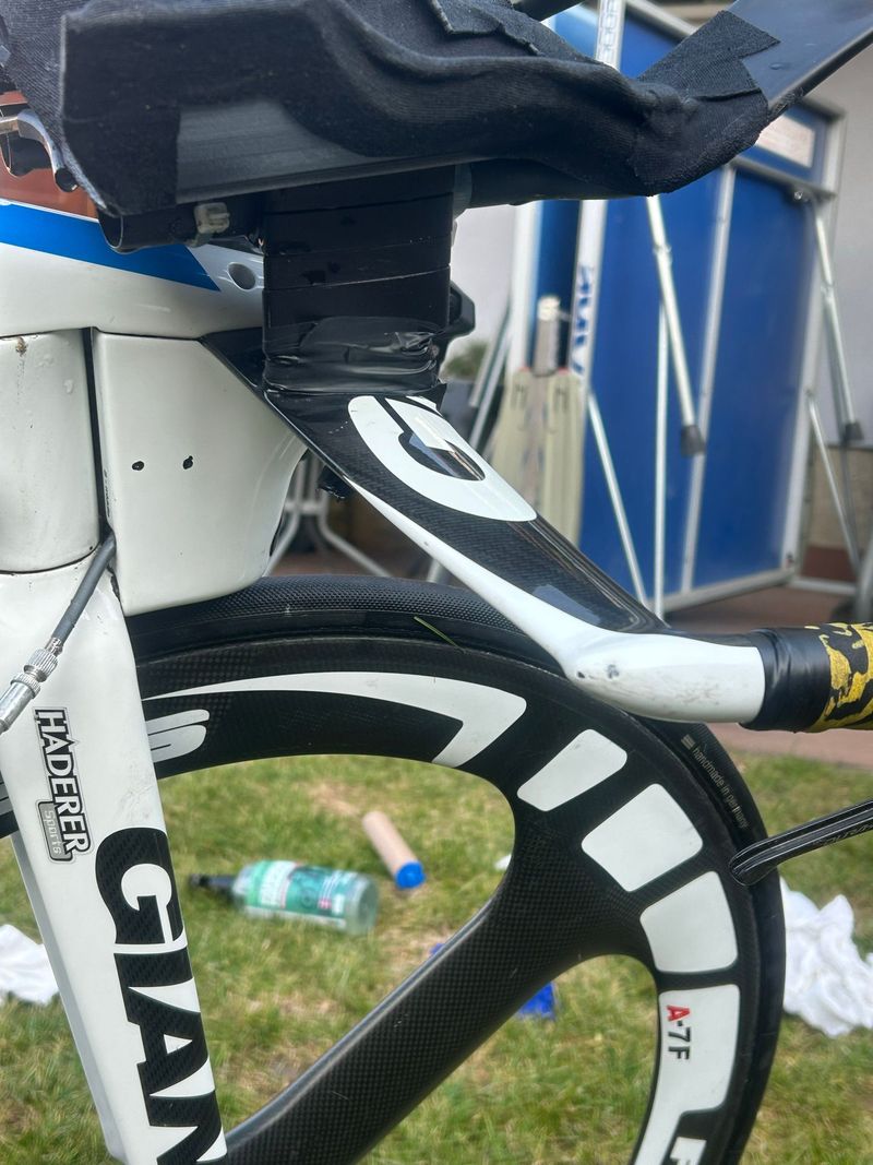 Used Giant Trinity SRAM Red eTap AXS 2011 Road & Gravel, Blue — image 4 of 9