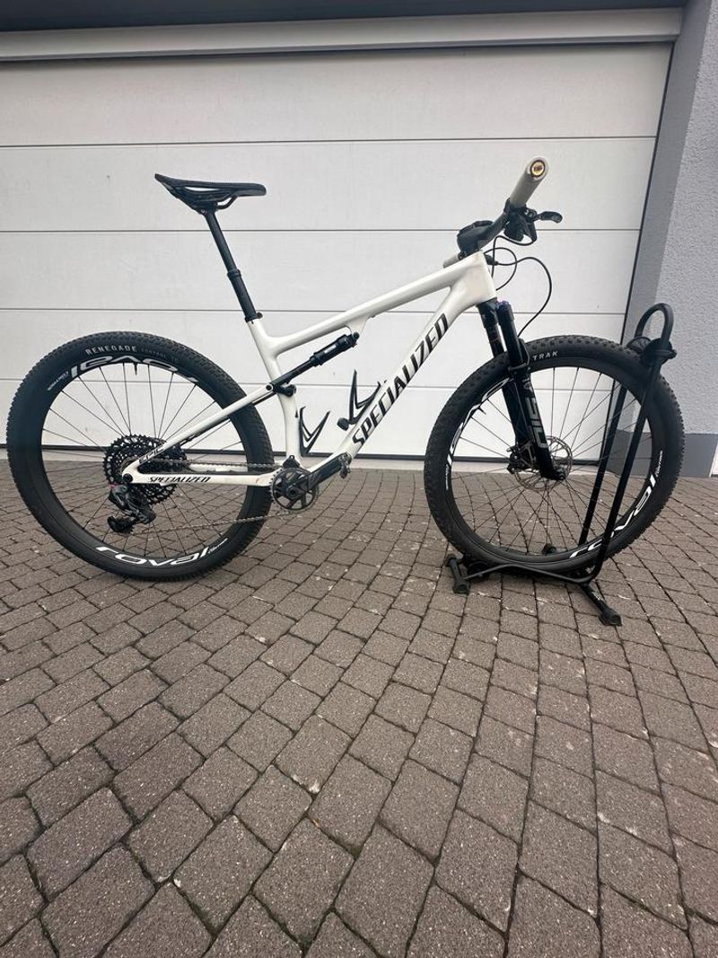 Used Specialized Epic SRAM X01 Eagle AXS 2024 MTB