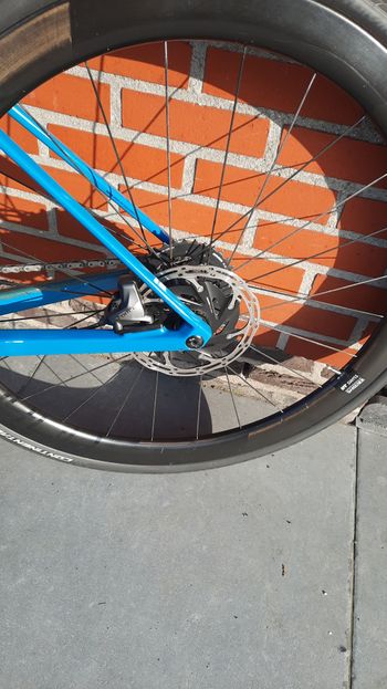 Used BMC Roadmachine 01 THREE 2020 2020 Road & Gravel — image 5 of 8