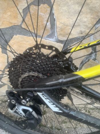 Used Scott Scale Shimano Deore XT 2018 Mountainbike, Black — image 2 of 7