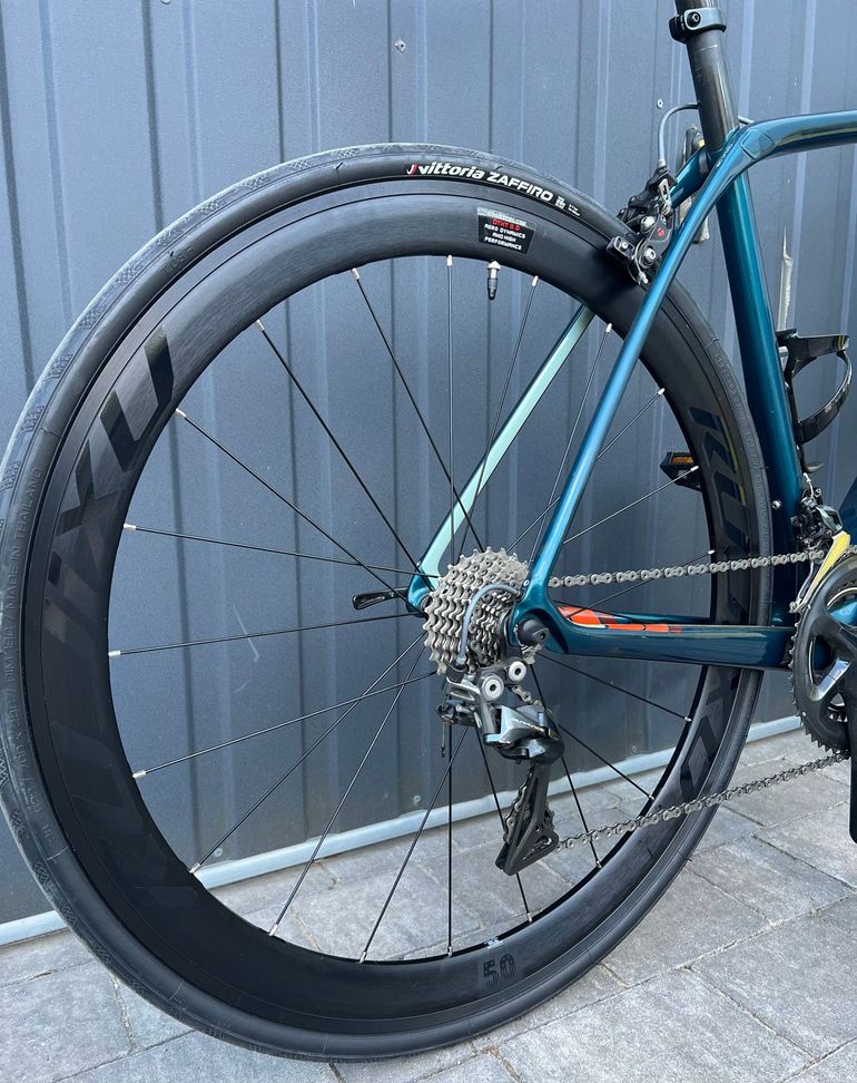 Used Trek Domane SL 8 2017 2017 Road & Gravel, Blue — image 3 of 13