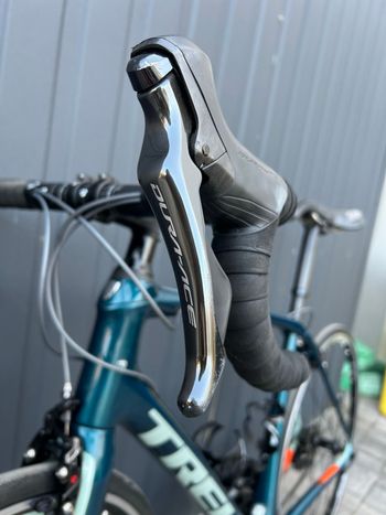 Used Trek Domane SL 8 2017 2017 Road & Gravel, Blue — image 9 of 15