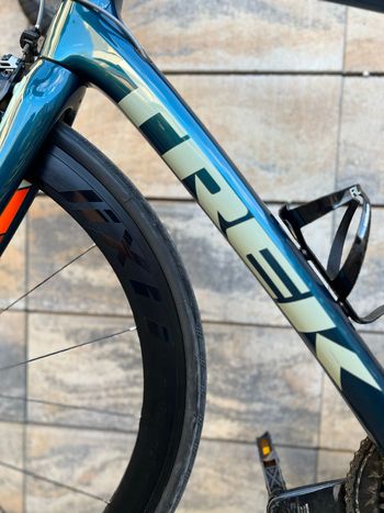 Used Trek Domane SL 8 2017 2017 Road & Gravel, Blue — image 10 of 13