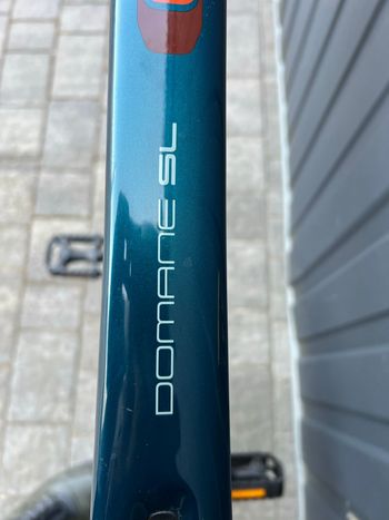 Used Trek Domane SL 8 2017 2017 Road & Gravel, Blue — image 13 of 15