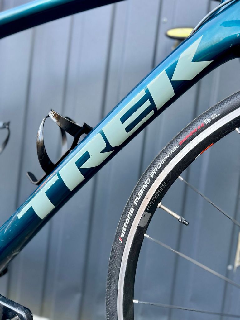Used Trek Domane SL 8 2017 2017 Road & Gravel, Blue — image 5 of 15