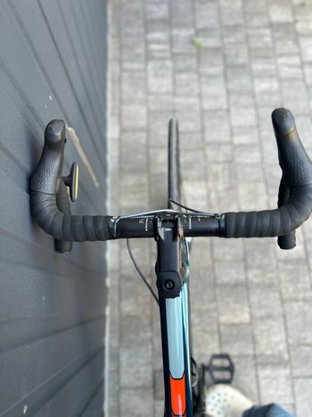Used Trek Domane SL 8 2017 2017 Road & Gravel, Blue — image 7 of 13
