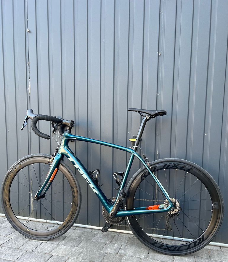 Used Trek Domane SL 8 2017 2017 Road & Gravel, Blue — image 2 of 13