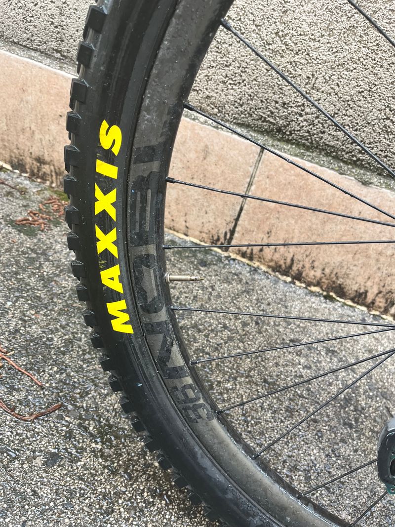 Brugt Forbidden Druid SRAM XX1 Eagle AXS 2023 Mountainbike — billede 10 af 10