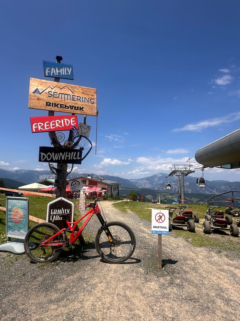 Used Specialized Demo Race 2023 Frameset 2023 Mountainbike, Red, 29 — image 3 of 3