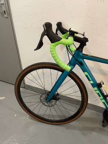 CUBE Cross Shimano Tiagra 2023 Road & Gravel usato, Blu — immagine 4 di 7
