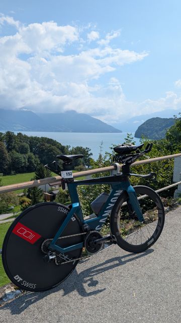 Canyon Speedmax CF SLX 8 eTap 2022 2022 Road & Gravel usato, Verde — immagine 6 di 6