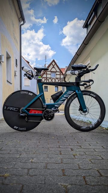 Canyon Speedmax CF SLX 8 eTap 2022 2022 Road & Gravel usato, Verde — immagine 5 di 6