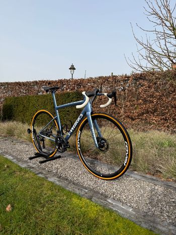 Used Specialized S-Works Tarmac SL8 - Shimano Dura-Ace Di2 2024 2024 Road & Gravel, Blue — image 2 of 10