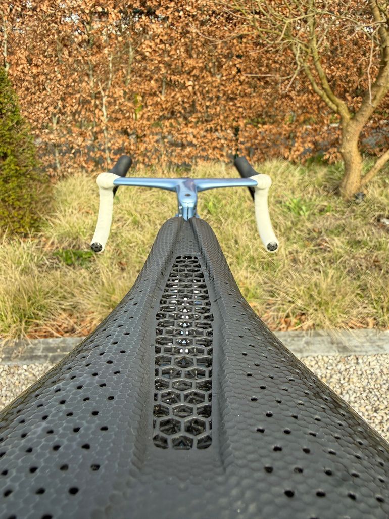 Used Specialized S-Works Tarmac SL8 - Shimano Dura-Ace Di2 2024 2024 Road & Gravel, Blue — image 10 of 10