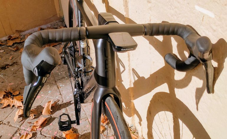 Used BMC Teammachine SLR 01 TWO 2024 2024 Road & Gravel, Black — image 5 of 8