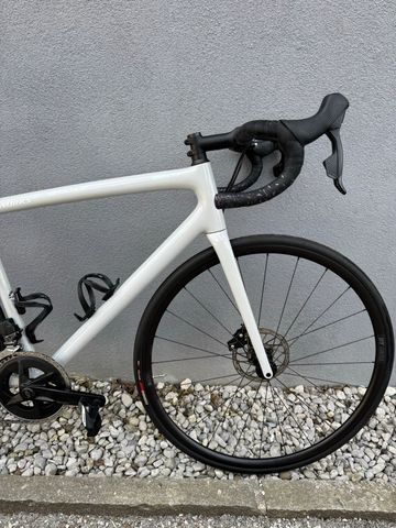 Used Specialiced Custom SRAM Rival eTap AXS 2024 Road & Gravel, Light Gray — image 2 of 14