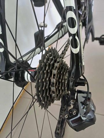 Colnago CLX 3.0 2012 Road & Gravel usato, Nero — immagine 5 di 12
