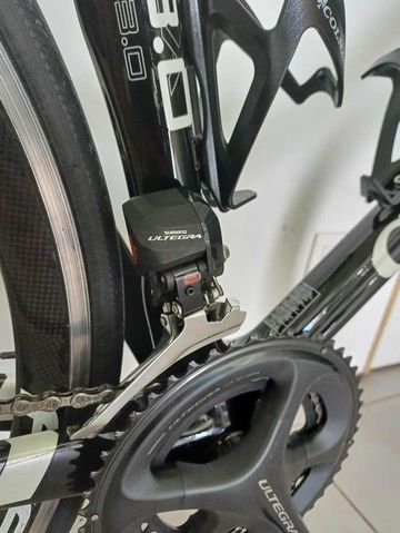Colnago CLX 3.0 2012 Road & Gravel usato, Nero — immagine 3 di 12