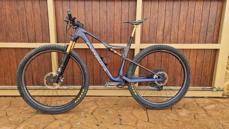 Used Orbea Oiz SRAM X0 Eagle AXS (T-Type) 2023 Mountainbike, Blue — image 2 of 17