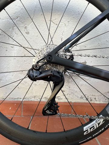 Używany Scott Addict RC 10 2025 2025 Road & Gravel — zdjęcie 8 z 8