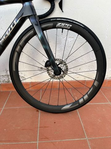 Używany Scott Addict RC 10 2025 2025 Road & Gravel — zdjęcie 7 z 8