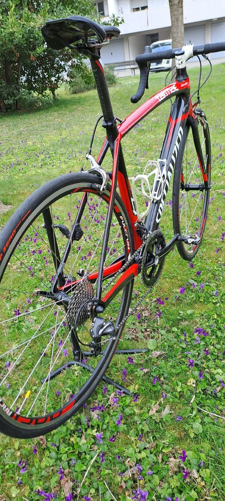 Used Specialized Tarmac Shimano Ultegra 2014 Road & Gravel, Negro — image 1 of 9
