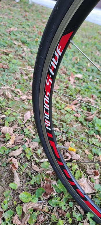 Used Specialized Tarmac Shimano Ultegra 2014 Road & Gravel, Negro — image 8 of 9