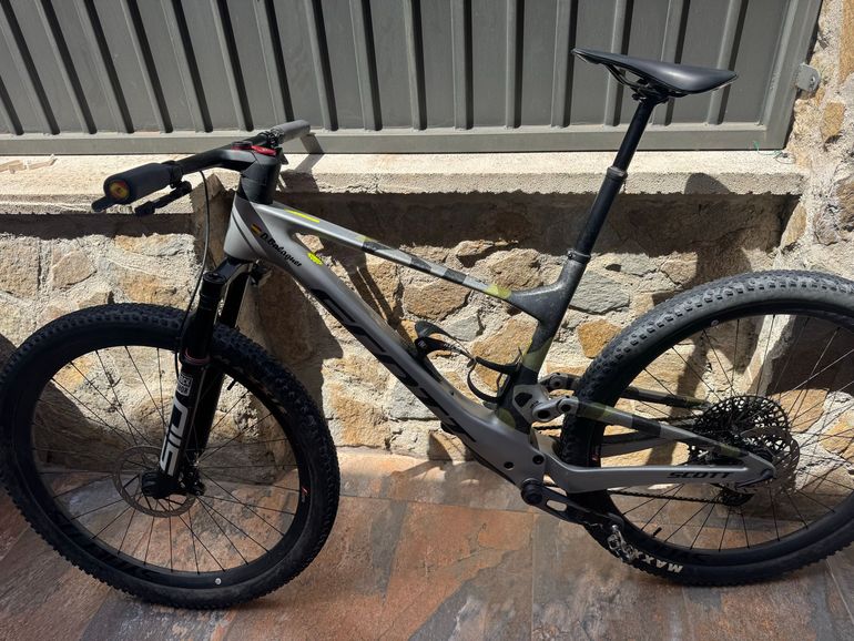 Brugt Scott Spark RC World Cup 2025 2025 Mountainbike — billede 9 af 12