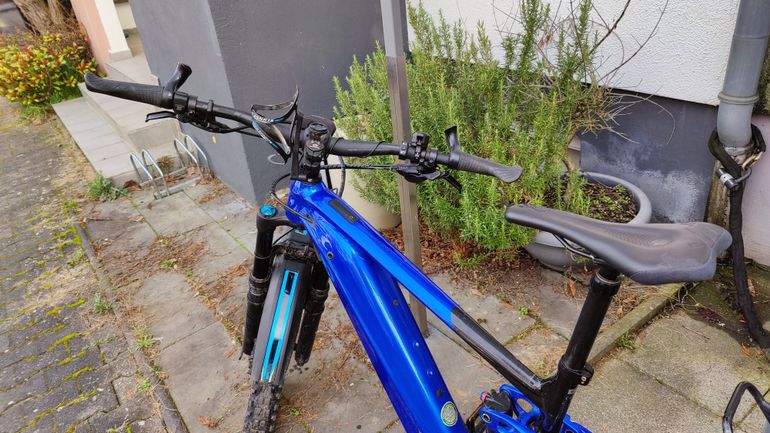 Used Giant Trance X E+ 2 2022 2022 Mountainbike, Blau, 29 — image 11 of 15