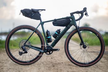 Bianchi, Arcadex PRO GRX 820/822 disc 2025